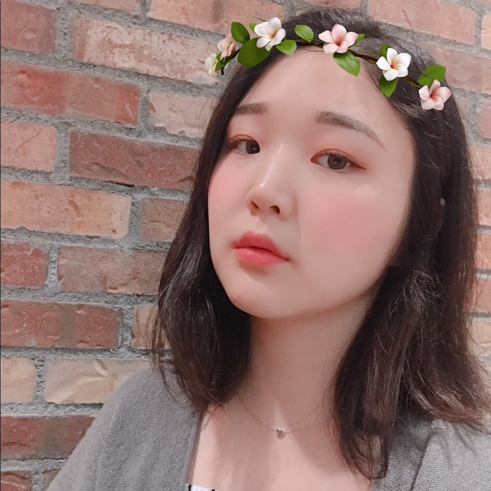 Meet your Posher, Ashley